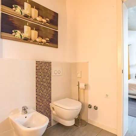 Villa Windrose For 8 Persons Near With Large Garden *